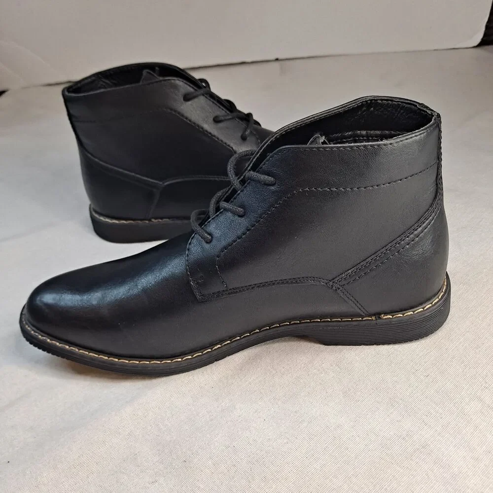 Nine West Neilton Chukka Boots Men's Size 8.5 Black Faux Leather Lace-Up